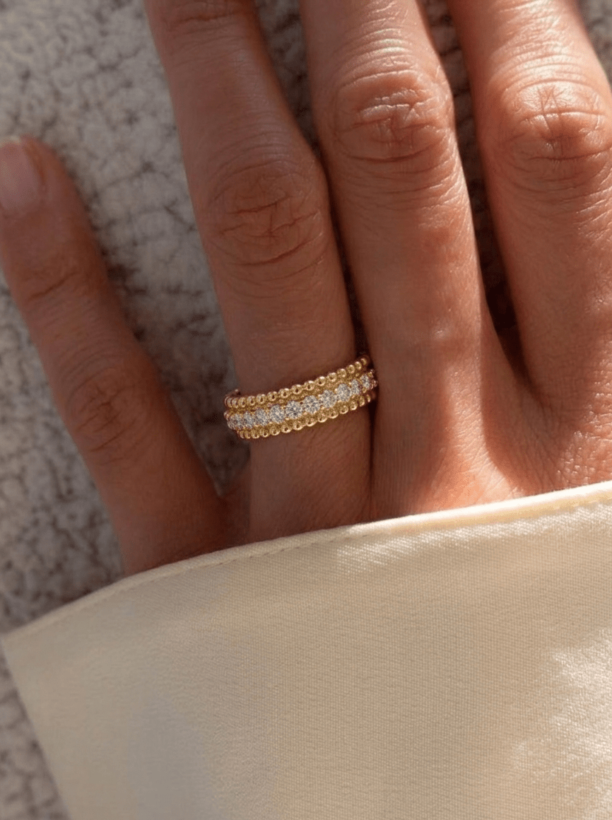 Acantha Crystal Ring - Hearts & Wires Studio